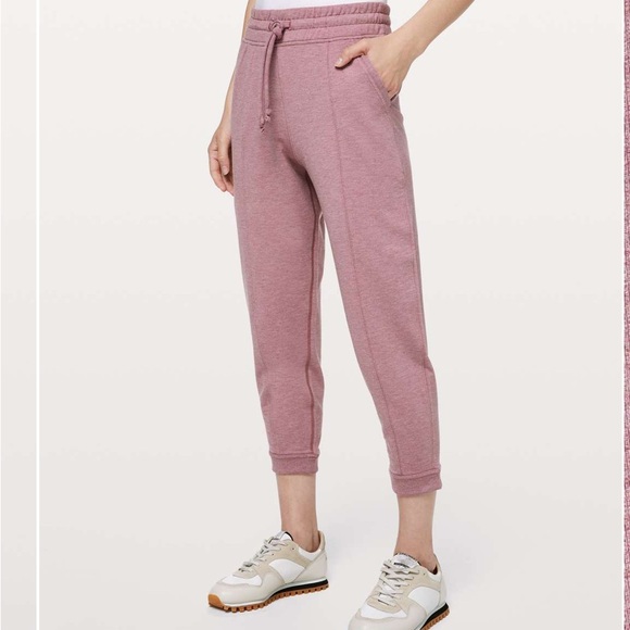 🍋LULULEMON At My Leisure Jogger
Heathered Mod Misty Merlo - Picture 4 of 9